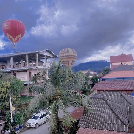 Vang Vieng Victory Guesthouse Екстериор снимка