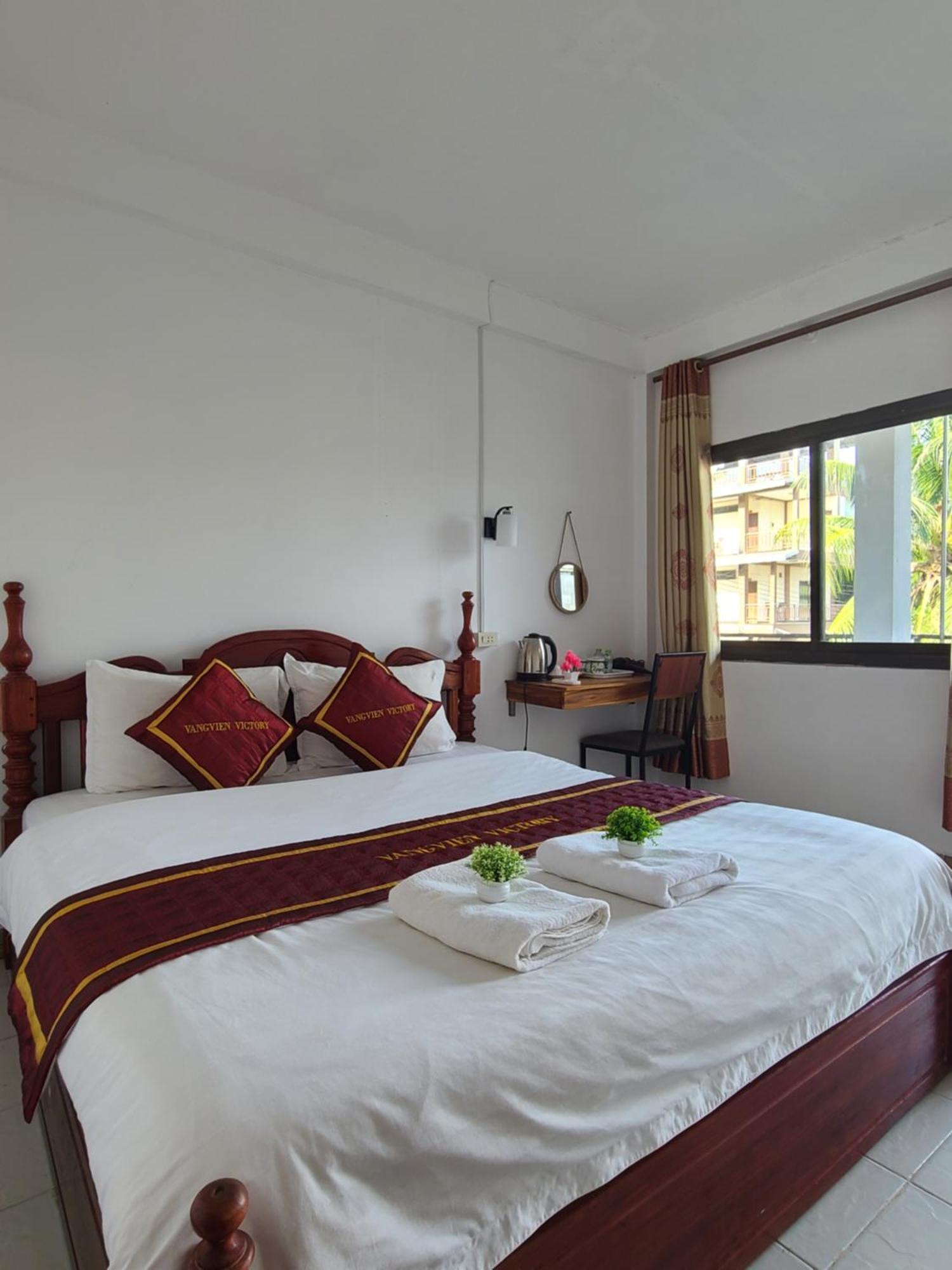 Vang Vieng Victory Guesthouse Екстериор снимка
