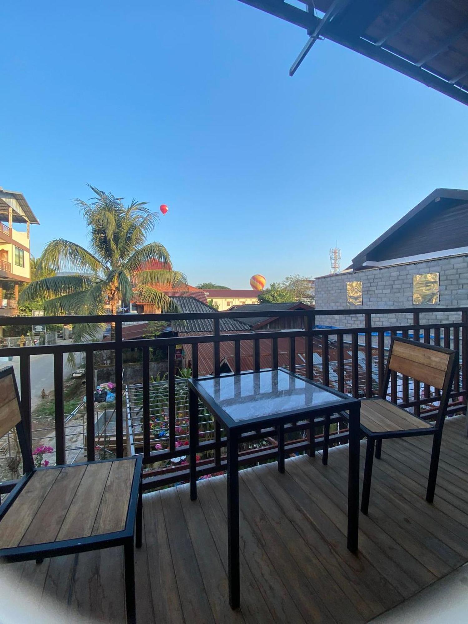 Vang Vieng Victory Guesthouse Екстериор снимка