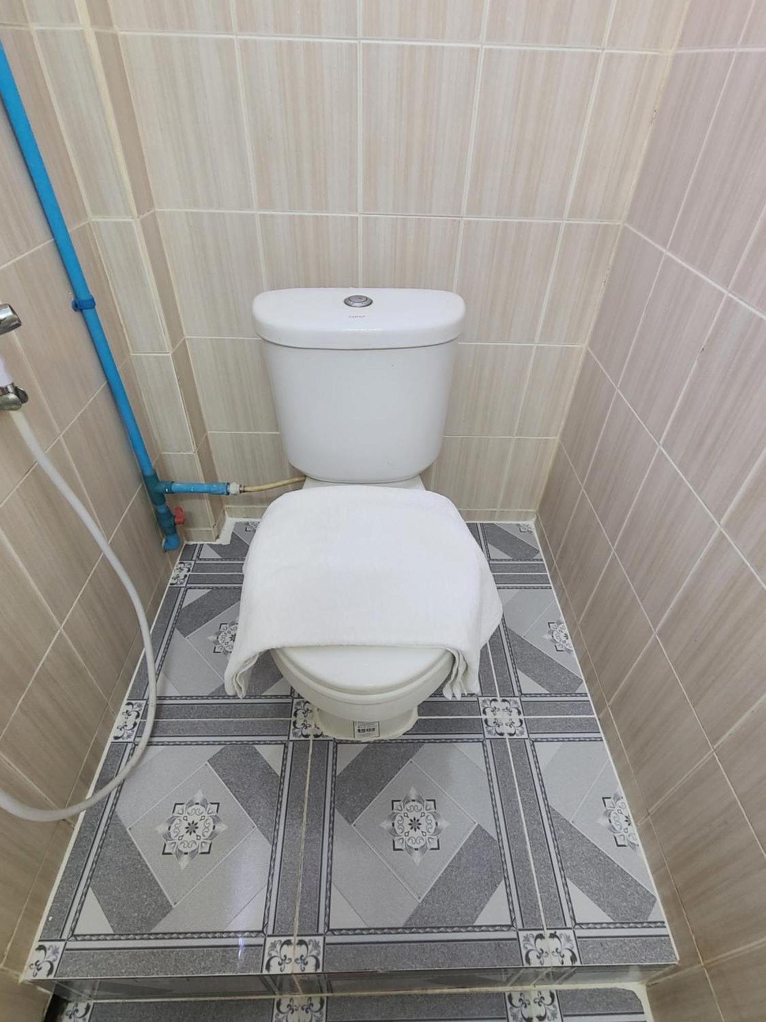 Vang Vieng Victory Guesthouse Екстериор снимка