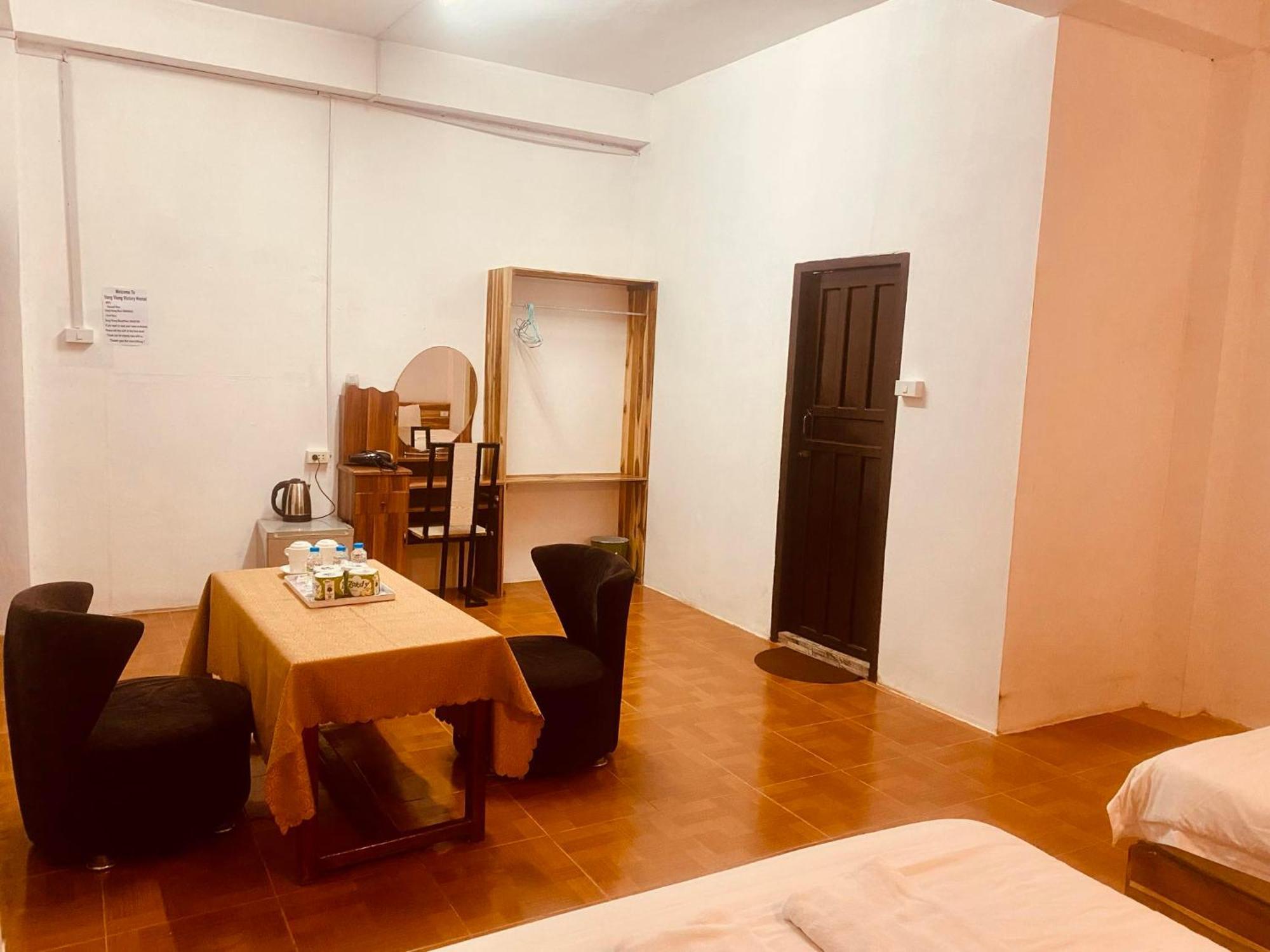 Vang Vieng Victory Guesthouse Екстериор снимка
